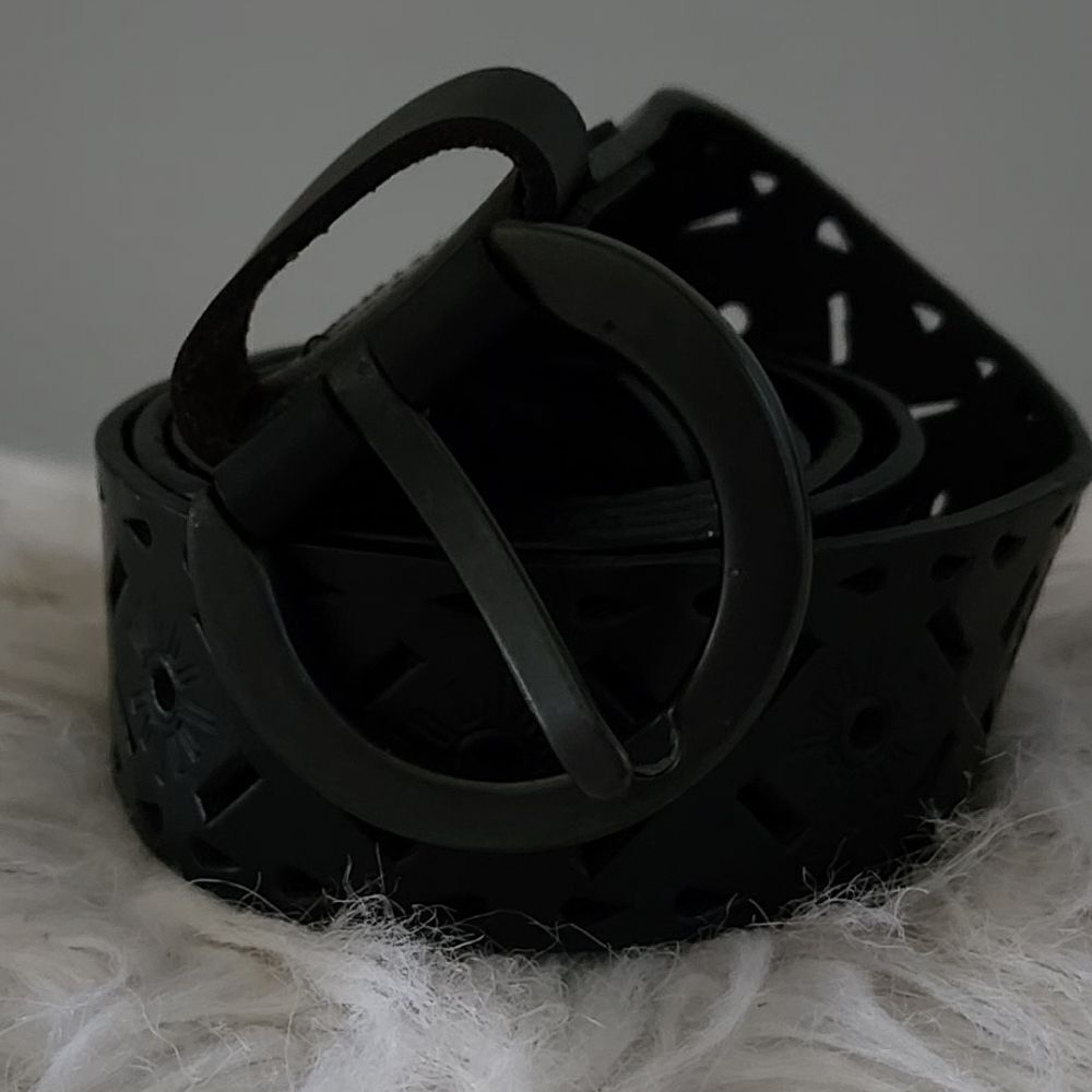 Genuine leather women's belt XL black